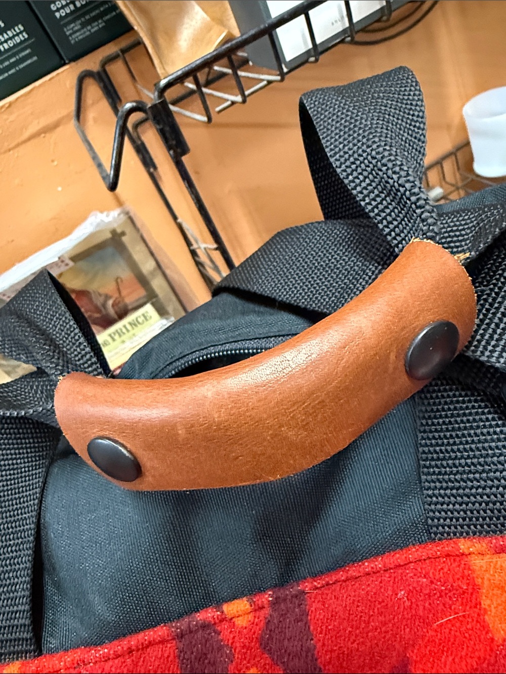 Pendleton Bag - Picture 4 of 4